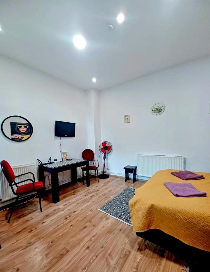 Brasov Central Studio Екстер'єр фото